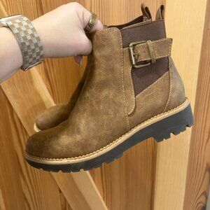 EuroSoft Brown Ankle Boots – Size 7 (Never Worn)